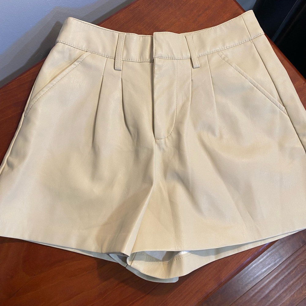 Women's Cream Shorts Faux Leather Size XS from Rue 21